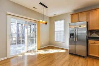 650 Ashbrittle Dr in Rolesville, NC - Foto de edificio - Building Photo