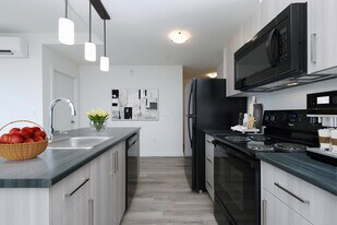 Hockley Corners in Langford, BC - Building Photo