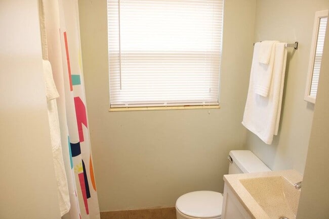 5009 TANGERINE AVE S, Unit 5009 in Gulfport, FL - Foto de edificio - Building Photo