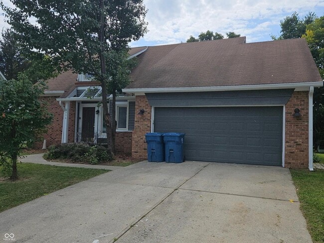 6536 Apollo Way in Indianapolis, IN - Building Photo - Building Photo