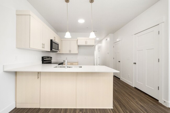 property at 13714 S Hanley Ln