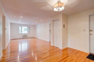 112 Decatur St in Arlington, MA - Building Photo - Building Photo