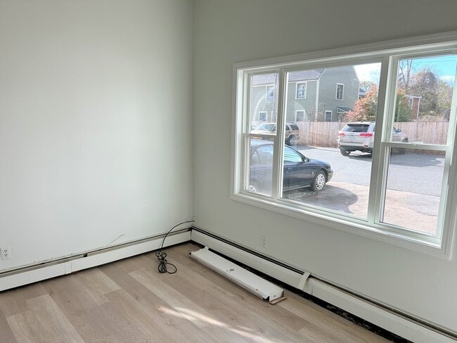 9 Summer St in Rowley, MA - Building Photo - Building Photo