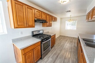 3422 Cypress St in Kingman, AZ - Building Photo - Building Photo