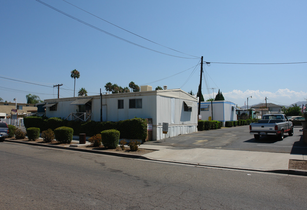 Ivy Trailer Park in El Cajon, CA - Building Photo