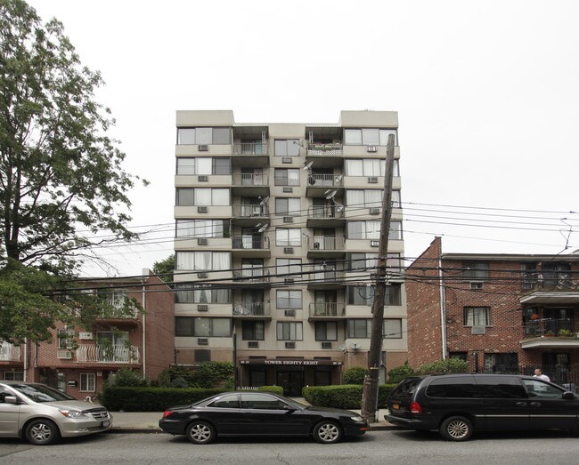 Tower Eighty-eight in Flushing, NY - Building Photo - Building Photo