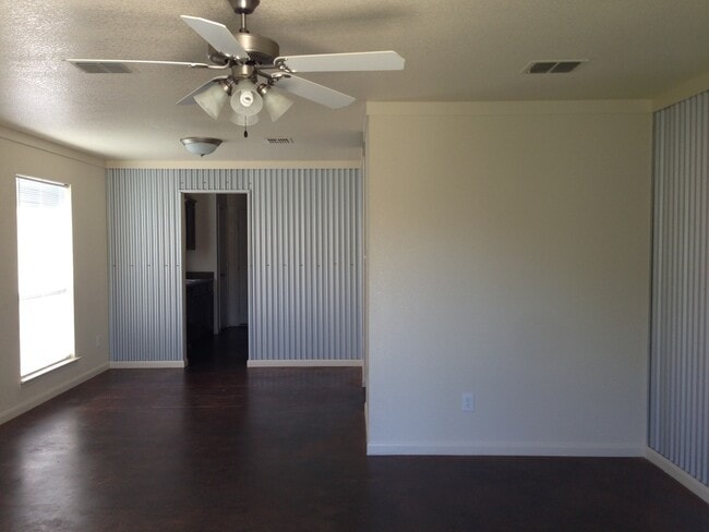 1309 Chapelwood Dr in Waco, TX - Building Photo - Building Photo