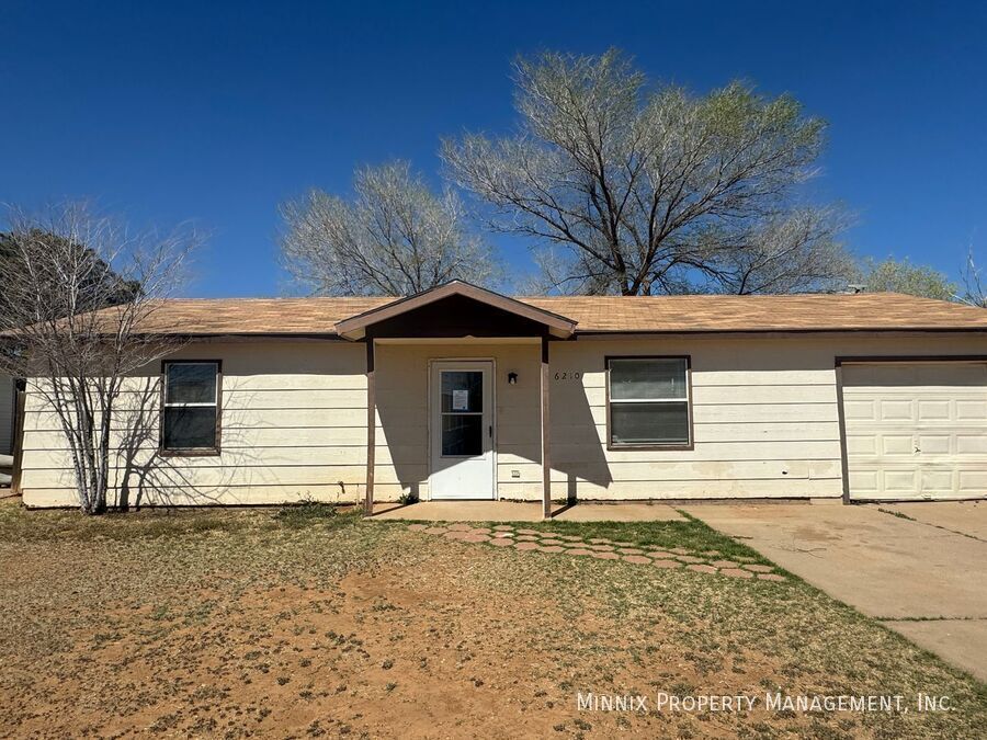 6210 22nd St in Lubbock, TX - Building Photo