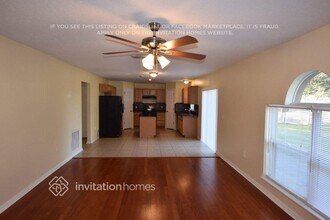 2370 Sheila Dr in Apopka, FL - Building Photo - Building Photo