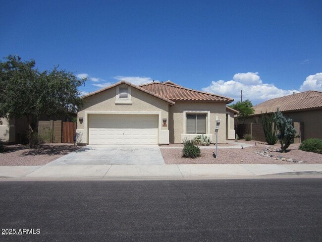 property at 4260 E Augusta Ave