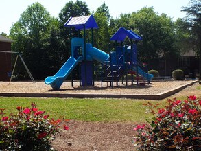 Ashford Meadows in Lilburn, GA - Building Photo - Building Photo