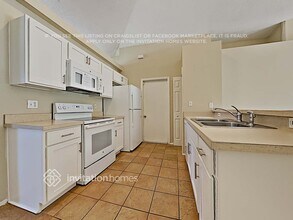 7716 Pine Fork Dr in Orlando, FL - Building Photo - Building Photo