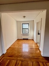 309 Hayward Ave in Mount Vernon, NY - Building Photo - Building Photo