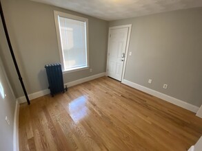 309 Highland Ave, Unit 1A in Somerville, MA - Building Photo - Building Photo