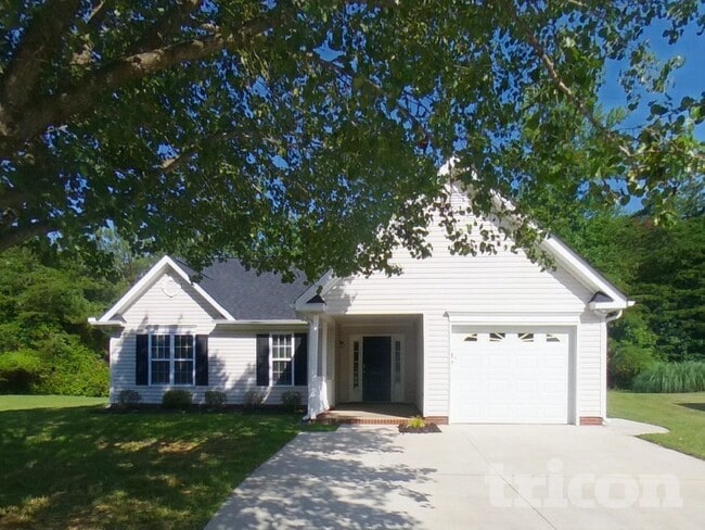 3855 Range Crest Ct in High Point, NC - Building Photo - Building Photo