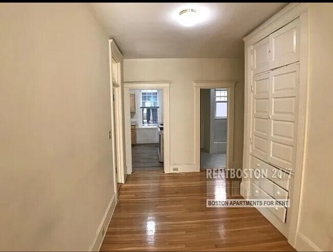 72 Longwood Ave, Unit 3R in Brookline, MA - Building Photo - Building Photo