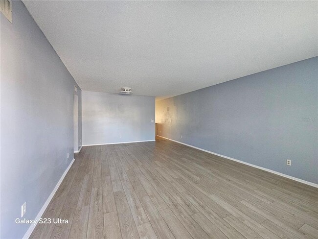 2263 Americus Blvd E in Clearwater, FL - Foto de edificio - Building Photo