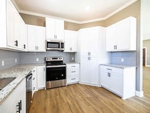 13 Fernwood Dr in Texarkana, TX - Building Photo - Building Photo