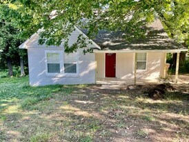 424 Childs St in Lincolnton, NC - Building Photo