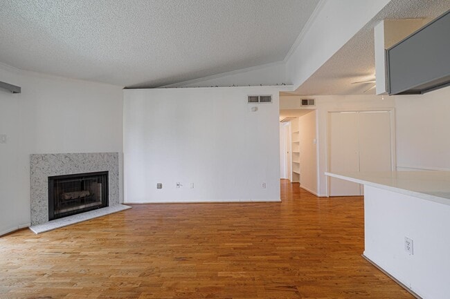 3770 Lovers Wood Ln in Houston, TX - Building Photo - Building Photo