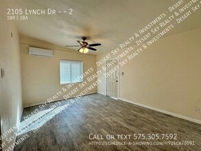 2105 Lynch Dr in Las Cruces, NM - Foto de edificio - Building Photo