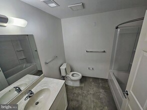 200 Hamilton Ave in Trenton, NJ - Building Photo - Building Photo