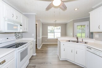 5254 Silver Fox Way in North Augusta, SC - Building Photo - Building Photo