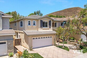 2973 Blazing Star Dr in Thousand Oaks, CA - Building Photo - Building Photo