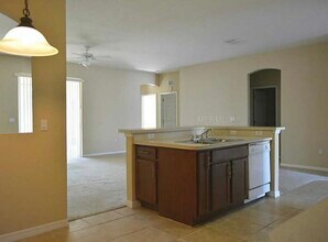 554 Reddicks Cir in Winter Haven, FL - Building Photo - Building Photo
