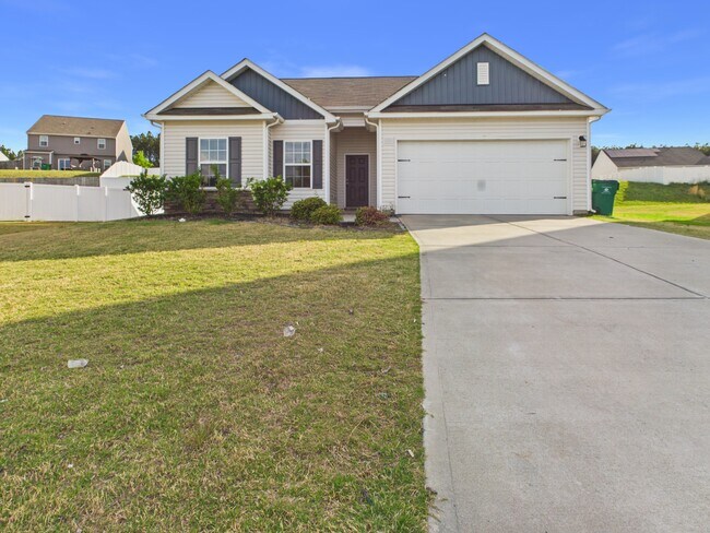 1025 Chappell Wy in Charlotte, NC - Building Photo - Building Photo