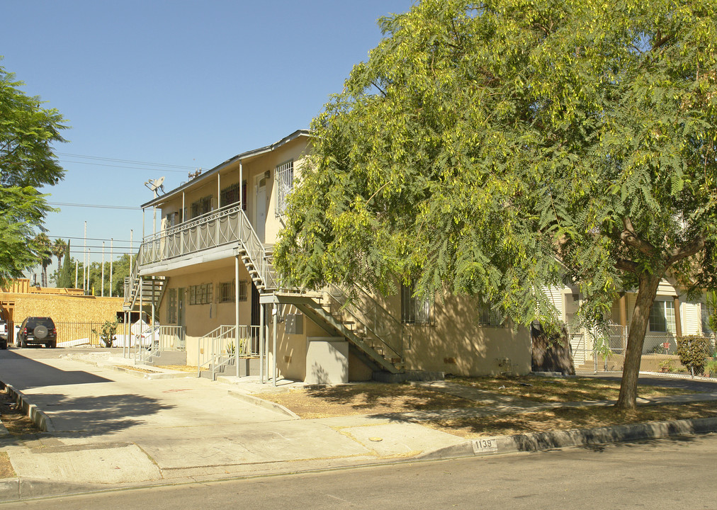 1139 N Detroit St in Los Angeles, CA - Building Photo