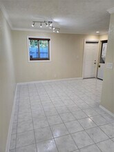 1749 NW 6th Ave-Unit -2 in Fort Lauderdale, FL - Building Photo - Building Photo