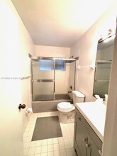 314 SE 3rd Pl in Dania Beach, FL - Building Photo - Building Photo