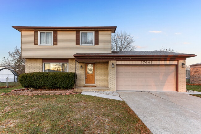 property at 37643 Douglas Ct