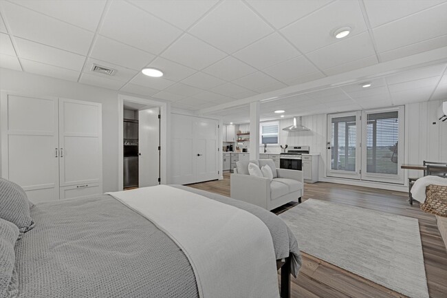 2151 Thoroughbred Ln, Unit Heritage Hideaway