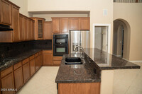 2420 W Kachina Trail in Phoenix, AZ - Building Photo - Building Photo