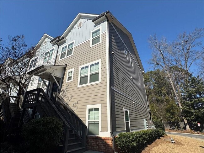 3805 Oxford Cir in Doraville, GA - Building Photo - Building Photo