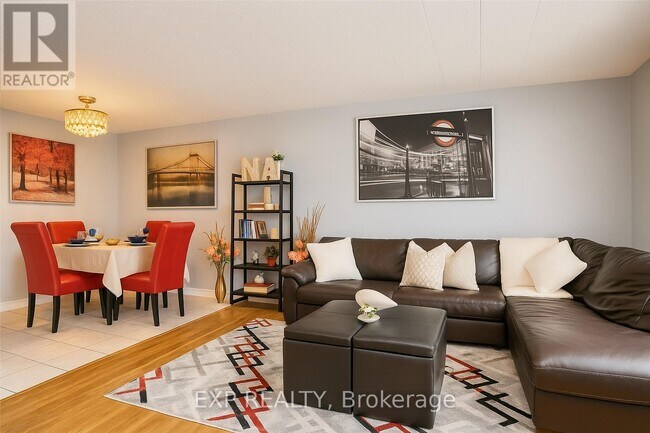 71 Vanier Dr in Kitchener, ON - Building Photo - Building Photo