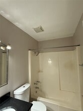 919 Mulberry St in Highland, IL - Building Photo - Building Photo