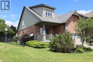 177 Preston Dr in Orangeville, ON - Building Photo