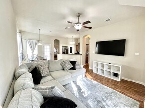 15427 Baker Meadow Loop in College Station, TX - Building Photo - Building Photo