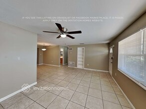 3581 Lalani Blvd in Sarasota, FL - Foto de edificio - Building Photo