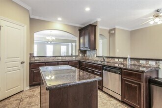 908 W 26th St in Houston, TX - Building Photo - Building Photo