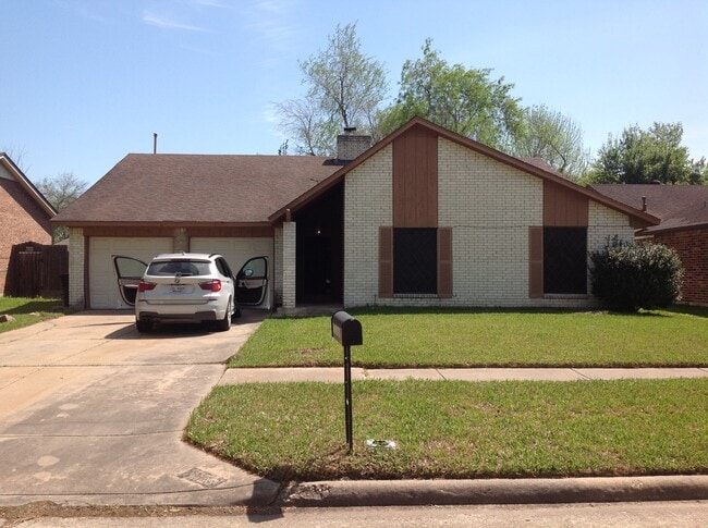 10106 Prairie Mist St in Houston, TX - Building Photo - Building Photo