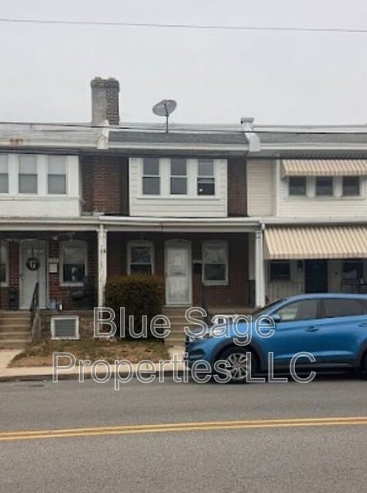 1411 Lawrence Rd in Havertown, PA - Building Photo