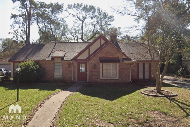 property at 4635 Deer Point Dr