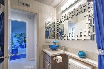 12 Gumwood in Irvine, CA - Building Photo - Building Photo