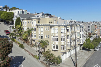 800 Duboce in San Francisco, CA - Building Photo - Building Photo