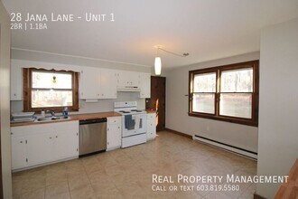 28 Jana Ln in Stratham, NH - Building Photo - Building Photo