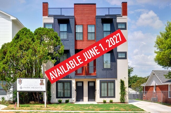 property at 2512 Forest Park Blvd